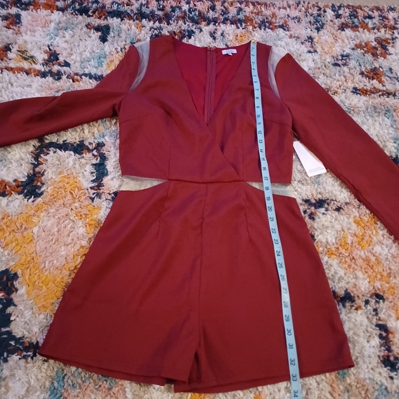 NWT Tobi Romper • Burgundy With Mesh Cut Outs •Size L - Picture 6 of 11